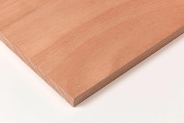 Panneau contreplaqué Okoumé Marine 2500 x 1220 x 18 mm